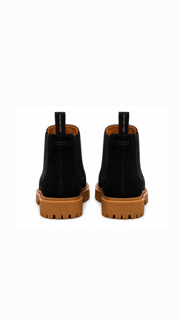 FL Chelsea Boot — Black Back View